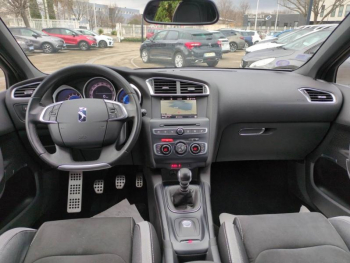 Photo 17 du bon plan DS DS 4 PureTech 130ch Sport Chic S&S occasion à 12990 €