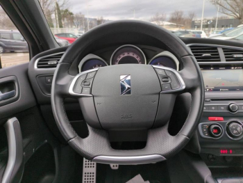 Photo 19 du bon plan DS DS 4 PureTech 130ch Sport Chic S&S occasion à 12990 €