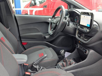 Photo 5 du bon plan FORD Fiesta 1.0 EcoBoost Hybrid 125ch ST-Line 5p occasion à 16990 €