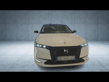 Photo 2 du bon plan DS DS 4 PureTech 180ch Performance Line + Automatique occasion à 21900 €