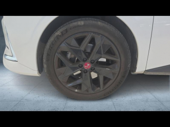 Photo 10 du bon plan DS DS 4 PureTech 180ch Performance Line + Automatique occasion à 21900 €