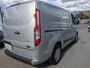 Photo 6 du bon plan FORD Transit Custom Fg VUL 340 L1H1 1.0 EcoBoost 120 pHEV Trend Business occasion à 26980 €
