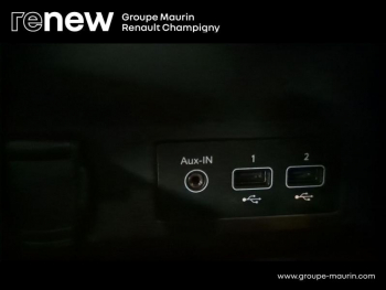 Photo 24 du bon plan RENAULT Captur 1.6 E-Tech hybride 145ch Evolution occasion à 19999 €