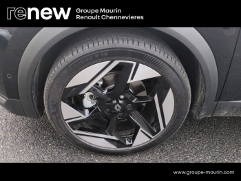 Photo 28 du bon plan RENAULT SYMBIOZ 1.6 E-Tech full hybrid 145ch Iconic occasion à 30990 €