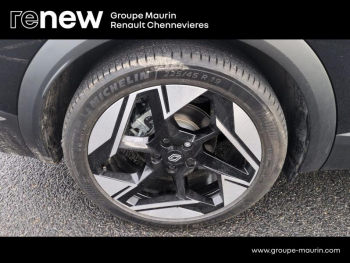 Photo 30 du bon plan RENAULT SYMBIOZ 1.6 E-Tech full hybrid 145ch Iconic occasion à 30990 €