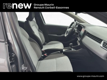 Photo 18 du bon plan RENAULT Clio 1.6 E-Tech 145ch full hybrid Evolution - 25 occasion à 18990 €