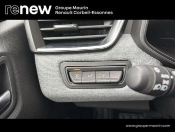 Photo 22 du bon plan RENAULT Clio 1.6 E-Tech 145ch full hybrid Evolution - 25 occasion à 18990 €