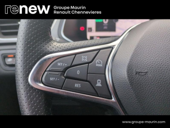 Photo 17 du bon plan RENAULT Captur 1.6 E-Tech full hybrid 145ch Techno occasion à 25990 €