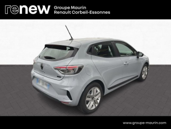 Photo 5 du bon plan RENAULT Clio 1.6 E-Tech 145ch full hybrid Evolution - 25 occasion à 18989 €