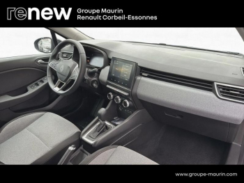 Photo 15 du bon plan RENAULT Clio 1.6 E-Tech 145ch full hybrid Evolution - 25 occasion à 18989 €