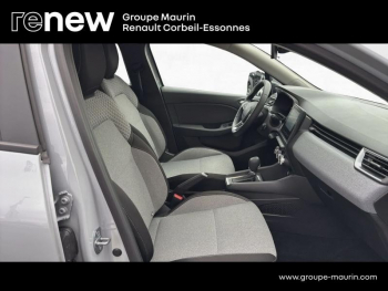 Photo 16 du bon plan RENAULT Clio 1.6 E-Tech 145ch full hybrid Evolution - 25 occasion à 18989 €