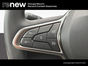 Photo 24 du bon plan RENAULT Clio 1.6 E-Tech 145ch full hybrid Evolution - 25 occasion à 18989 €