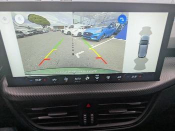 Photo 18 du bon plan FORD Kuga 2.5 Duratec 180ch Hybrid FlexiFuel ST-Line Powershift occasion à 31890 €