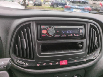 Photo 9 du bon plan FIAT Doblo Cargo VUL 1.3 Multijet 95ch Pack USB Clim E6 occasion à 11490 €