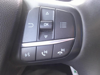 Photo 16 du bon plan FORD Puma 1.0 EcoBoost 125ch Titanium DCT7 6cv occasion à 16901 €