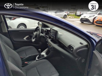 Photo 6 du bon plan TOYOTA Yaris 120 VVT-i Design 5p MY22 occasion à 16990 €