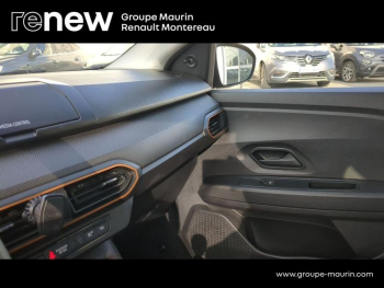 Photo 30 du bon plan DACIA Sandero 1.0 ECO-G 100ch Essential occasion à 12290 €