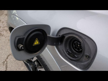 Photo 21 du bon plan VOLVO XC60 T8 Twin Engine 303 + 87ch Inscription Luxe Geartronic occasion à 27900 €