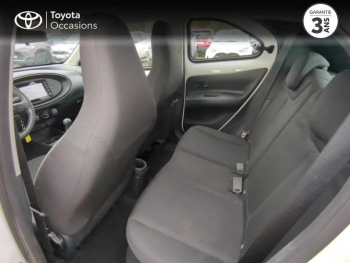 Photo 12 du bon plan TOYOTA Aygo X 1.0 VVT-i 72ch Active Business MY23 occasion à 13980 €