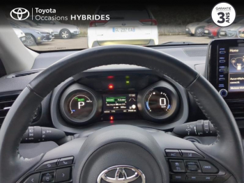 Photo 13 du bon plan TOYOTA Yaris 116h Design 5p MY22 occasion à 19980 €