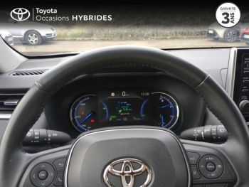 Photo 13 du bon plan TOYOTA RAV4 2.5 Hybride 218ch Dynamic 2WD MY22 occasion à 30990 €