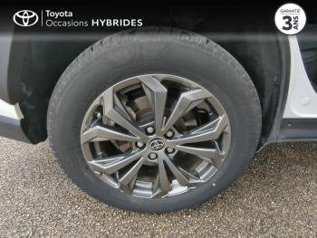 Photo 16 du bon plan TOYOTA RAV4 2.5 Hybride 218ch Dynamic 2WD MY22 occasion à 30990 €