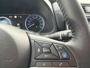 Photo 14 du bon plan NISSAN Leaf 150ch 40kWh Tekna 22 occasion à 21490 €