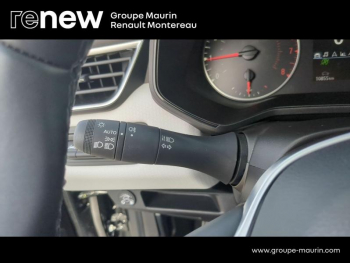 Photo 21 du bon plan RENAULT Clio 1.0 TCe 100ch Evolution GPL occasion à 14490 €