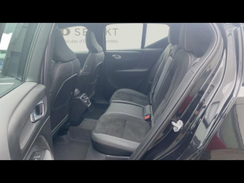 Photo 8 du bon plan VOLVO XC40 B3 163ch Ultra DCT 7 occasion à 39990 €