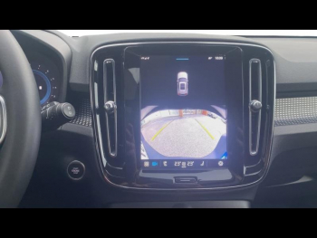 Photo 15 du bon plan VOLVO XC40 B3 163ch Ultra DCT 7 occasion à 39990 €
