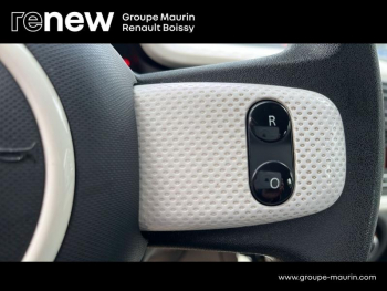 Photo 21 du bon plan RENAULT Twingo 1.0 SCe 70ch Limited Euro6 occasion à 8400 €