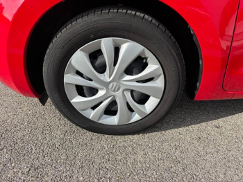 Photo 9 du bon plan SUZUKI Swift 1.2 Dualjet Hybrid 83ch Avantage occasion à 13990 €