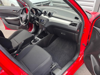 Photo 11 du bon plan SUZUKI Swift 1.2 Dualjet Hybrid 83ch Avantage occasion à 13990 €