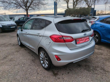 Photo 6 du bon plan FORD Fiesta 1.5 TDCi 120ch Stop&Start Vignale 5p Euro6.2 occasion à 12490 €