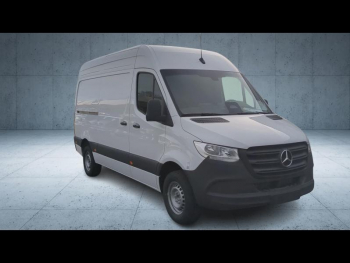Photo 9 du bon plan MERCEDES-BENZ Sprinter Fg VUL 315 CDI 37 3T5 Pro 9G-Tronic occasion à 49900 €