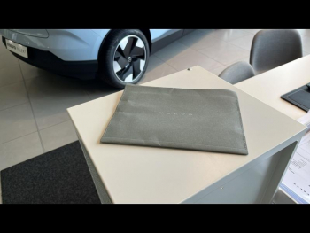 Photo 8 du bon plan VOLVO EX30 Single Extended Range 272ch Plus occasion à 37900 €