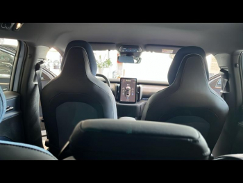 Photo 11 du bon plan VOLVO EX30 Single Extended Range 272ch Plus occasion à 37900 €