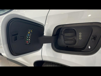 Photo 12 du bon plan VOLVO EX30 Single Extended Range 272ch Plus occasion à 37900 €