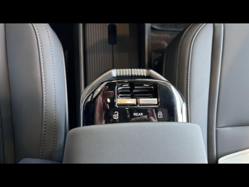 Photo 19 du bon plan VOLVO EX30 Single Extended Range 272ch Plus occasion à 37900 €