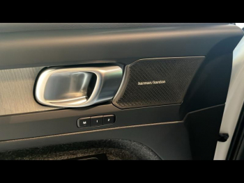 Photo 11 du bon plan VOLVO XC40 B3 163ch Lounge Edition DCT 7 occasion à 42900 €