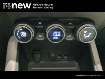 Photo 21 du bon plan RENAULT Captur 1.3 TCe 155ch FAP Initiale Paris EDC - 20 occasion à 16689 €