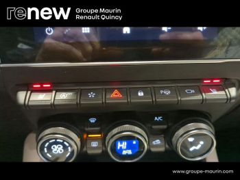 Photo 26 du bon plan RENAULT Captur 1.3 TCe 155ch FAP Initiale Paris EDC - 20 occasion à 16689 €