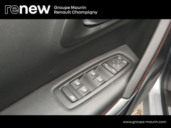 Photo 20 du bon plan RENAULT Kadjar 1.3 TCe 160ch FAP Black Edition EDC - 21 occasion à 18990 €