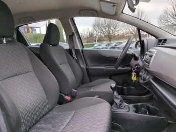 Photo 14 du bon plan TOYOTA Yaris 69 VVT-i Tendance 5p occasion à 8800 €