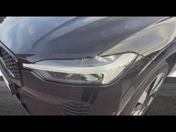 Photo 10 du bon plan VOLVO XC60 T6 Hybride Rechargeable 350ch Ultra Style Dark Geartronic 8 AWD occasion à 61500 €