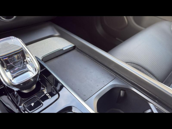 Photo 24 du bon plan VOLVO XC60 T6 Hybride Rechargeable 350ch Ultra Style Dark Geartronic 8 AWD occasion à 61500 €