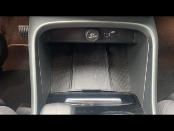Photo 14 du bon plan VOLVO XC40 Recharge 231ch Start EDT occasion à 27900 €