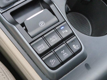 Photo 25 du bon plan HYUNDAI Tucson 2.0 CRDI 185ch Executive 4WD BVA6 occasion à 14900 €