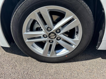 Photo 10 du bon plan SUZUKI Swace 1.8 Hybrid 140ch Pack MY24 occasion à 24990 €