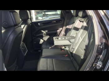 Photo 13 du bon plan PORSCHE Cayenne 3.0 462ch E-Hybrid occasion à 56990 €